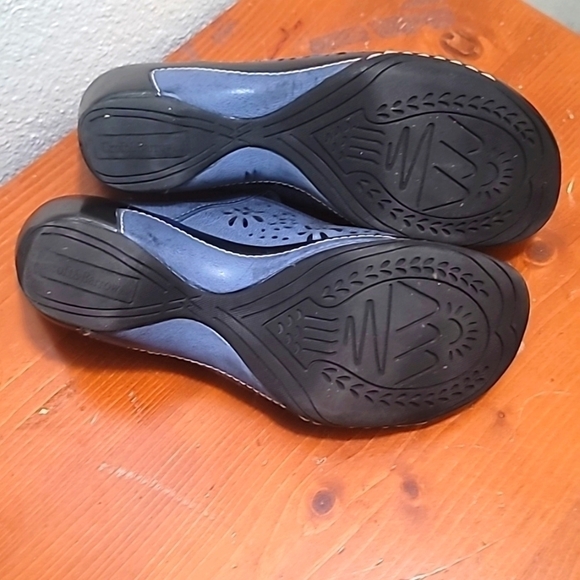 CROFT & BARROW WOMEN'S SOLE SENSE ABILITY  BLUE STRAP WEDGE SANDAL SIZE 10 - Picture 7 of 10